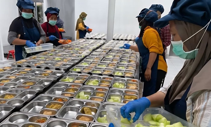 Dapur MBG di Kaltim Diawasi Ketat, Produksi Dibatasi dan Bisa Ditutup Jika Tak Lolos Standar